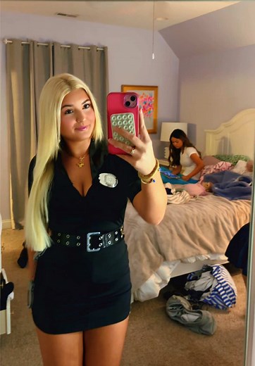 🤍🤍 #cop #halloween #blonde #fyp #viral
