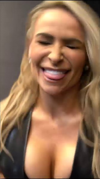 We asked the WWE locker room what their favorite #Halloween candy is. What’s yours? 🎃🍭 | WWE