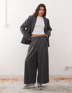 Reclaimed Vintage tailored wide leg pants with double-pleat detail in grey | ASOS