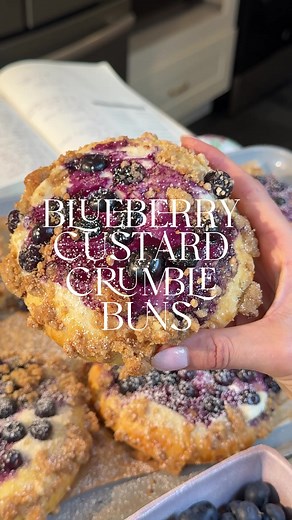 Blueberry Custard Kolache Buns — Light Milk Buns with Streusel