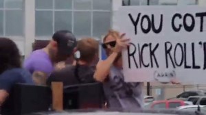 Foo Fighters 'Rickroll' Protesters