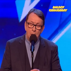 Father Ray Kelly takes us to church with AMAZING version of ‘Everybody Hurts’. | Baldev Choudhary