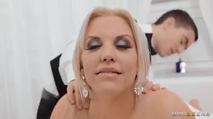 Brazzersexxtra Blondie Fesser Dining On The Masseurs Dick London Keyes Anal Cousin Fucking