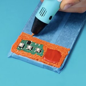 3.1M views · 9.8K reactions | Homemade magnetic phone case to keep your car key safe | Wood Mood | Facebook