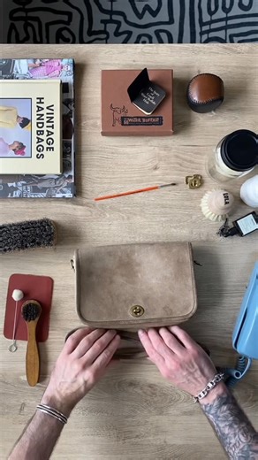 51K views · 1K reactions | 1980s @coach purse restored to perfection with saddle soap! ✌ #VintageCoachBag #CoachBag | J.thrifty | Facebook