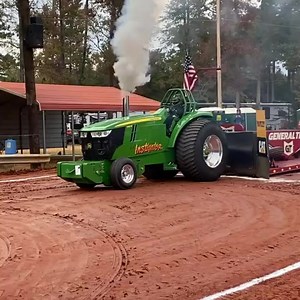 687K views · 5.1K reactions | 35 mph!!! Dragging 40,000 pounds. #tractorpulling | BAD Gear | Facebook