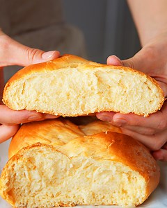 This brioche braid is the perfect cozy loaf to try out this fall! 🪢🥖🧑‍🍳 📌 RECIPE: https://bit.ly/3XNFcyM #scrumdiddlyumptious #brioche #bread #bakingbread #comfortfood | Scrumdiddlyumptious