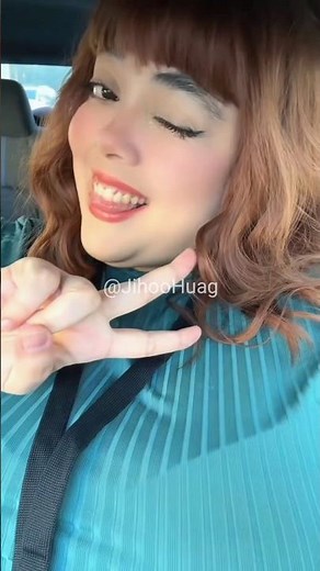 Plus Size Stunning: SSBBW Halley Brings Her Bold Style to Severance Casting at Paley Fest! 🎉 What D