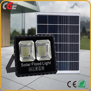 [Hot Item] IP67 Floodlight Industrial Waterproof Outdoor Solar Reflector LED Garden Villa Football Yard Solar Flood Light