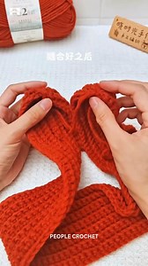 Learn to make a knitted scarf in 4 minutes! 🧣Suitable for children and adults #crochet #fblifestyle #Knitting | People Crochet