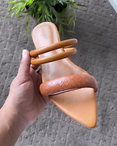 6.2K views · 42 reactions | NEW COLLECTION Check out our new style in 4 cool shades ! DM now to get yours  385, Galle Road Colombo 06 .  www.franco.lk . #luvfranco . Platform sandal | sandals | summer collection | ladies footwear | gift for her | franco srilanka | style | made with love ❤️ | franco shoes | Franco | Facebook