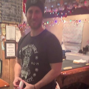 11 reactions | someone's ready for a Monday fundayyyyyy !! It's raining so come stay dry and drink w us  | Billy Jack's Wing & Draft Shack | Facebook