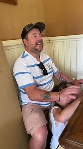 196K views · 3.7K reactions | Quand Bruno nous montre ses talents de pianiste 藍 #brunofunradio | Bruno Sur Fun Radio | Facebook