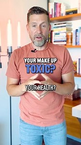 Who says you can’t look good while pursuing a non-toxic lifestyle? You can - but your choice of makeup could be getting in the way… 💄 Many adult makeup ingredients are linked to negative health problems such as: 👉🏼 infertility 👉🏼 hormone disruption 👉🏼 weight gain 👉🏼 cancer. Q: “Well Non-Toxic Dad, what ingredients should I avoid?” Ingredients to avoid include talc, lead, triclosan, mercury orthomerosol, phthalates, parabens, formaldehyde, toluene, artificial fragrances, and PFAS, or ‘fo