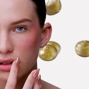 Revitalize your lips & cheeks with the Mineral Wear Diamond Filler! This 2-in-1 multitasker combines our exclusive Plumping Complex with Lustrous Diamond Dust to leave you blushing with youthful radiance. ✔️ Hypoallergenic ✔️ Dermatologist Tested ✔️ Cruelty Free | Physicians Formula