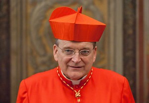Kard. Burke: Covid-19 wykorzystywany jest do ataku na wolność i rodzinę oraz przyspieszenia "Wielkiego Resetu" » Kresy - wiadomości, wydarzenia, aktualności, newsy
