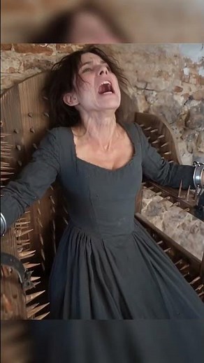 The Spanish chair. Medieval Instruments of Torture: A Reality you haven't seen.
