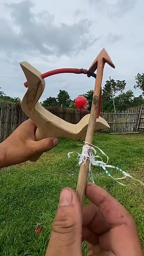INDIAN TARGET Slingshot Diy #handmade #diy #amazing #crafts #diytools | DailyProject