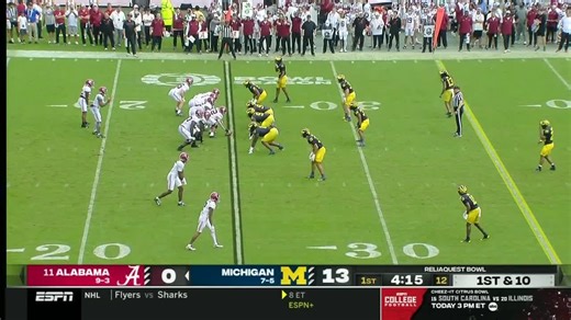 Coming in hot! #GoBlue | 📺 ESPN | Michigan Football