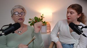 Lipstick Will Never Feather With This 1 Easy Step! | Color Me Beautiful Cosmetics | Facebook