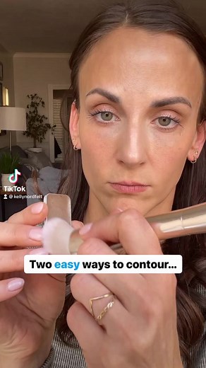 2K views · 20 reactions | Super easy contouring tutorial using two different methods.  #makeuptipsforbeginners #contourtips | Kelly Nordfelt | Facebook