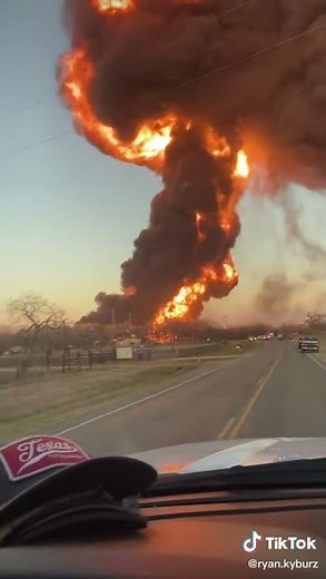 Massive Fuel Tanker Train Explosion in Cameron, Texas