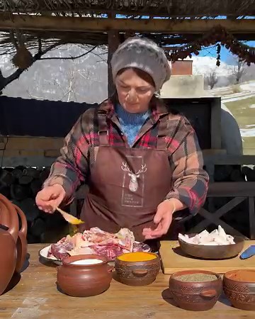 17K views · 1.2K reactions | Cooking perfect steaks on a pan is easier than you think! Watch our video to discover how to achieve unbelievable flavor with just a hot skillet. Ideal for anyone craving a delicious homemade meal without the hassle. Have you ever tried cooking steaks this way? #cooking #steak #pan | Faraway Village Family | Facebook