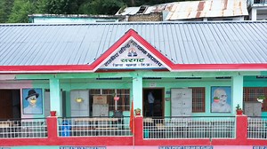Shri Sunil Kumar, from Himachal Pradesh, is a dedicated Chemistry lecturer whose passion for teaching extends beyond the classroom. He has adopted techniques such as Observation and Problem Solving to mentor students, guiding them to succeed in competitions such as the National Talent Hunt and INSPIRE at district, state, and international levels. One of his students won the Bronze Award at the Indian Young Innovators and Inventors Challenge. He has been recognised with the Gyan Sarita Award. He 