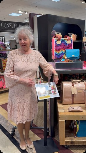 #dillardsstylepartner #consuela #consuelabags #opentotes #coatedcanvasbag #embroided #bagcharms #colorfulbags #madeinmexico #travelbags | Yvette Brown