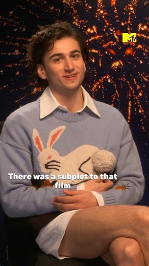 2.5K views | We  love a  sub  plot  #SebastianCroft reveals his unscripted kiss with #TannerBuchanan in #HowToDateBillyWalsh  | MTV Australia | Facebook