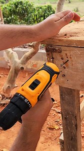 675K views · 1.6K reactions | Botão secreto libera o martelete da sua parafusadeira! | Manifaco | Facebook