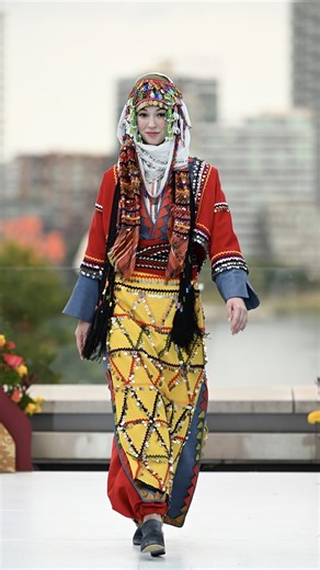 Turkic People | The beauty and richness of traditional Turkish women’s clothing ✨ 🇹🇷 Turkish people (Anatolian Turks or Anatolian Turkmens) are a Turkic... | Instagram