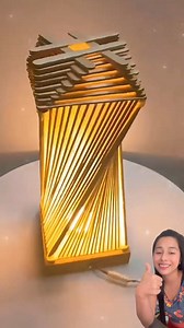 2.2M views · 59K reactions | Hermosa idea de lámpara hecha con paletas y palitos de madera. 蝹 | Andrés Gu | Facebook