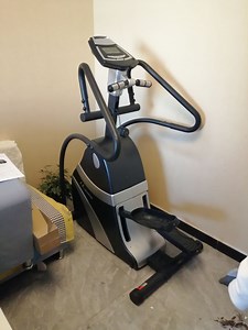 [Hot Item] Commercial Stationary Exercise Bike Commercial Fitness Stepper Cross Trainer Machine