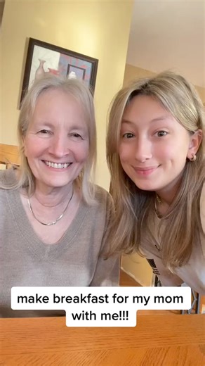 #dementiacaregiver #dementiaawareness #al.#mom #nurses #AlzheimersAwareness #dementia #oldmom #caregiving #dementiaawareness #care | Kameronsarah