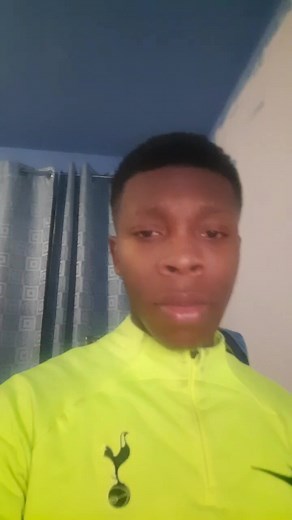 Exploring London's Waterloo & City Line: A Shortcut Through the Underground