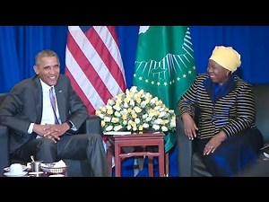 The President Holds a Bilateral Meeting with the African Union Headquarters Chairperson