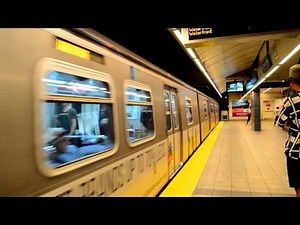 Vancouver Translink: Vancouver City Centre SkyTrain Station [ Canada Line ]