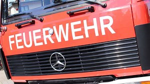 Brand in Neuenburg: Drei verletzte Mitarbeiter und 100 000 Euro Schaden