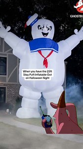 Every house in the neighborhood with the 25ft Stay Puft Inflatable out #halloweendecor #staypuftinflatable #ghostbusters #25ftinflatable | HalloweenCostumes.com
