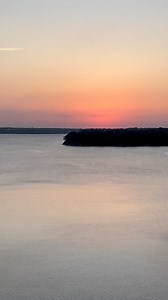 5.2K views · 40 reactions | Beautiful Sunset sped up #sunset #beautifulsunset #godspaintbrush #godscreation #godsbeauty #lakesunset #lake #lakelife #beauty | Tj Black Artist | Facebook