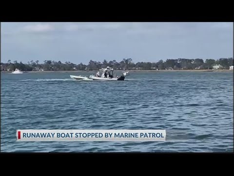 Chatham Police recovers runaway boat after 2 teens thrown