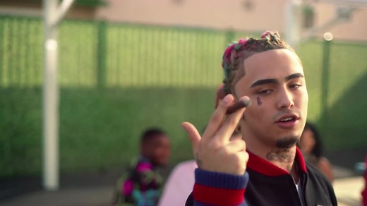 Lil Pump - "Gucci Gang" (Official Music Video)