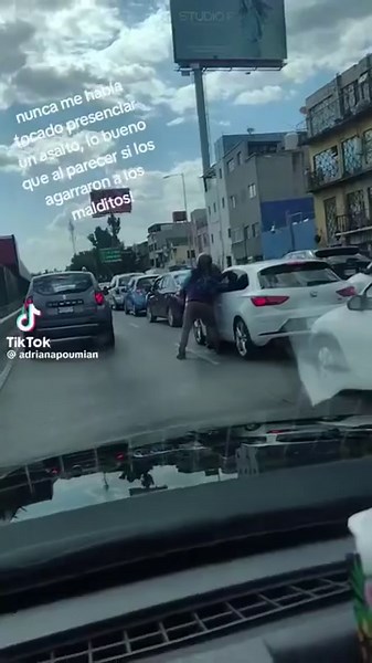 Captan robo sobre Circuito Interior, Río Consulado. | Pipol México