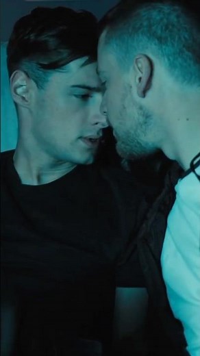 Poof (2018) #gayshortfilm #gaykiss