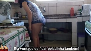 Wife shows the pussy to another man