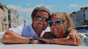 A sus 52 años así de bella está actualmente la esposa de Chayanne