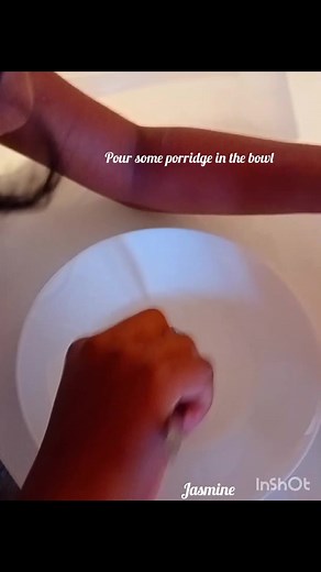 Making porridge by little Jasmine | Jini's creative activities page