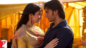 92K views · 1.6K reactions | Falling in love with you..#LoveForever #Valentines2019 #HugDay | YRF - Yash Raj Films | Facebook