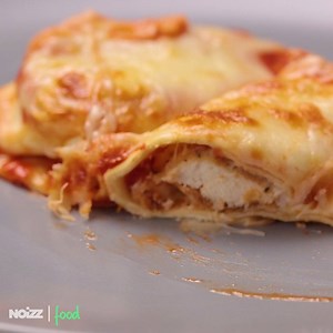 10K views · 100 reactions | Te-ai plictisit de pui? Înseamnă cu nu ai încercat să îl gătești așa!  via NOIZZfood.ro | NOIZZ.ro | Facebook